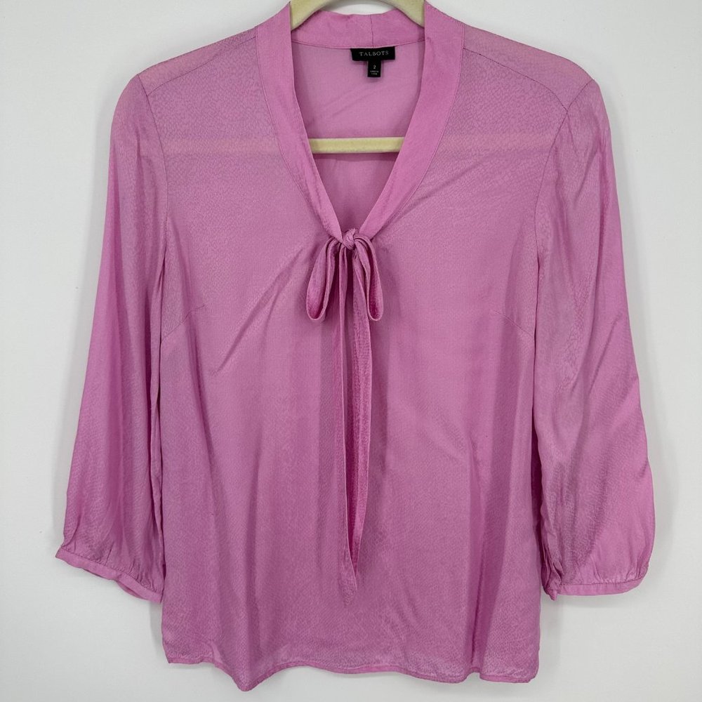 3/$25 Talbots Satin Snake Skin Embossed Top 2 Tie Neck‎ Blouse 3/4 Sleeves Pink